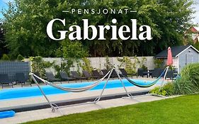 Gabriela Pokoje gościnne z basenem